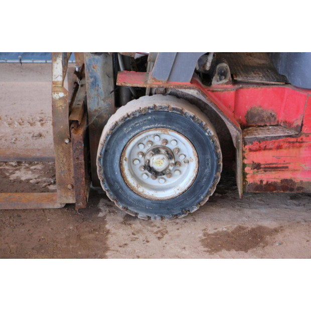 2009 Manitou CD25P-43830703