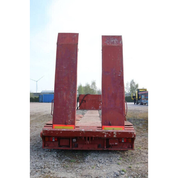 1992 SVP 12.48.3-43831000