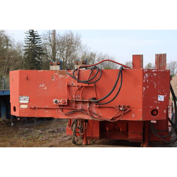 1992 SVP 12.48.3-43831004