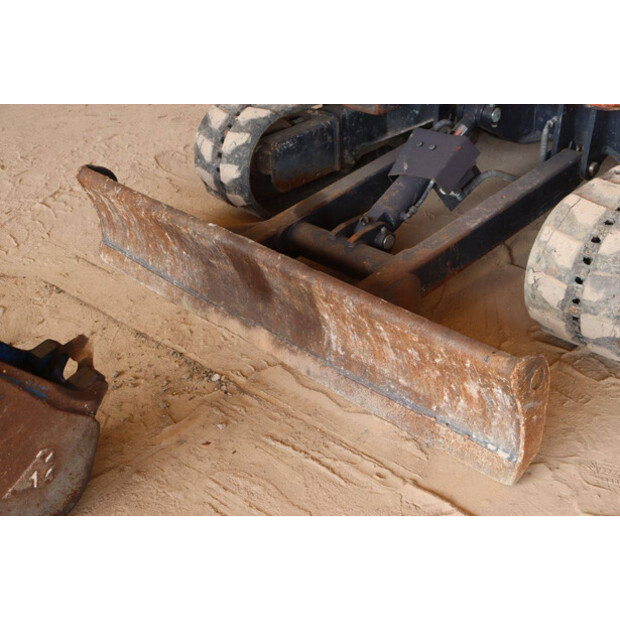 2015 كوبوتا U35-3A3-43831185