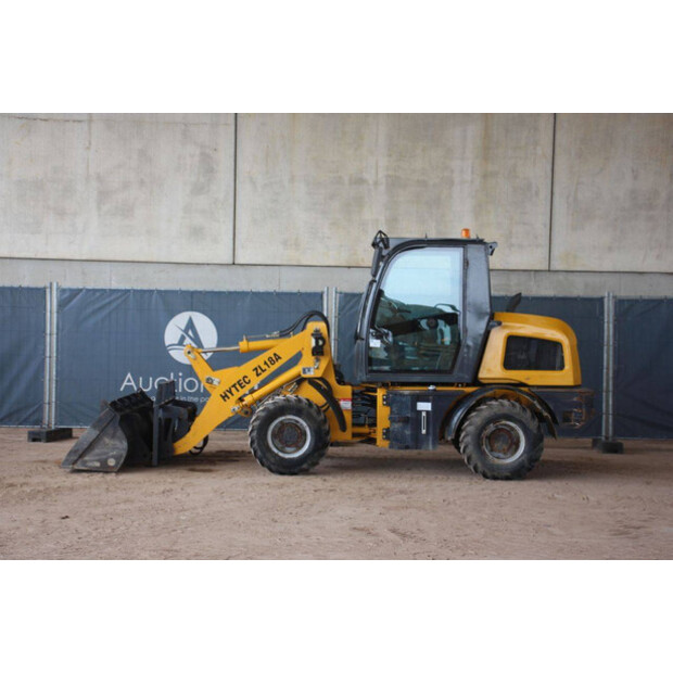 2020 هايتك ZL18A-43831430