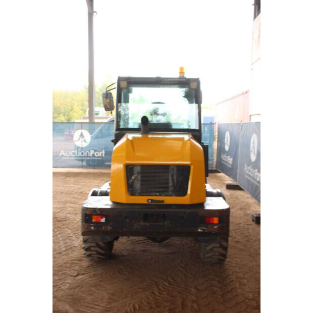 2020 هايتك ZL18A-43831432