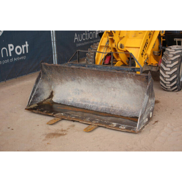 2020 هايتك ZL18A-43831437