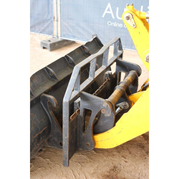 2020 هايتك ZL18A-43831440