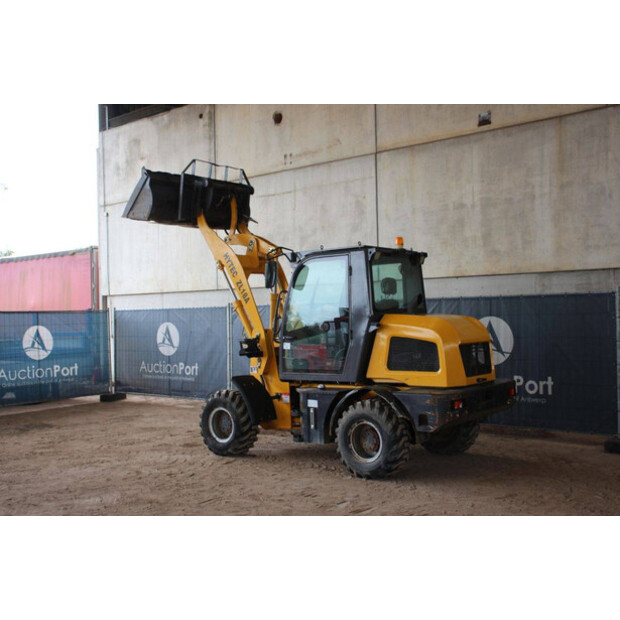 2020 هايتك ZL18A-43831459