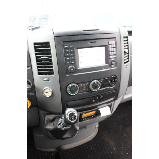 2015 Mercedes-Benz SPRINTER-43831832