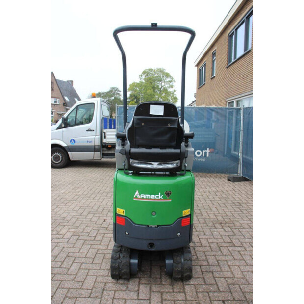 2025 Aameck F10-43832038