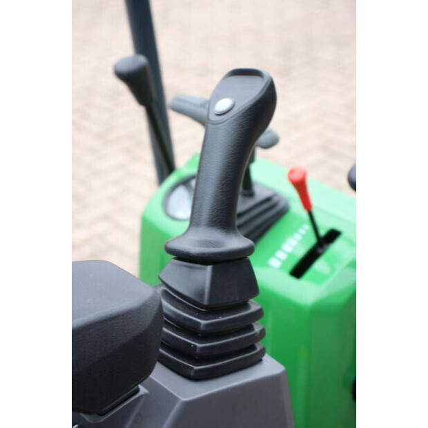 2025 Aameck F10-43832064