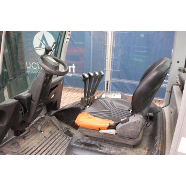 Still RX70-25-43832256