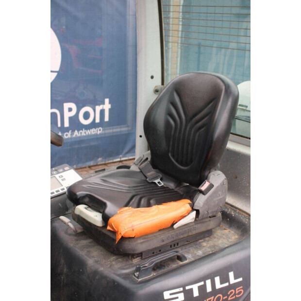 Still RX70-25-43832262