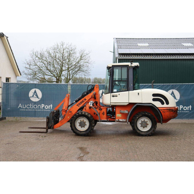 2005 SCHAEFF 844AL100-43832519