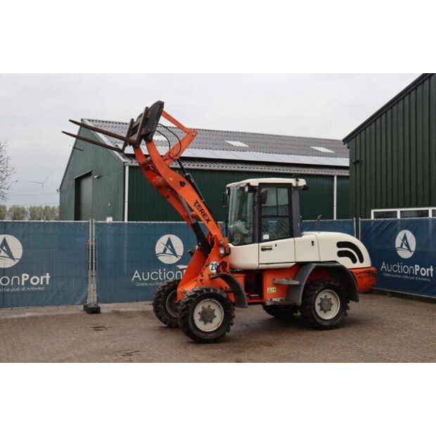 2005 SCHAEFF 844AL100-43832556