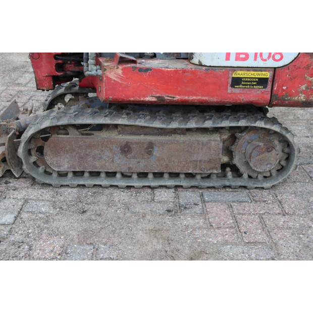 2006 TAKEUCHI TB108-43832656