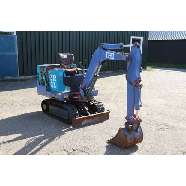 اي اتش اي IS-12GX-43832752