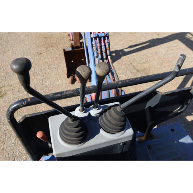 اي اتش اي IS-12GX-43832775