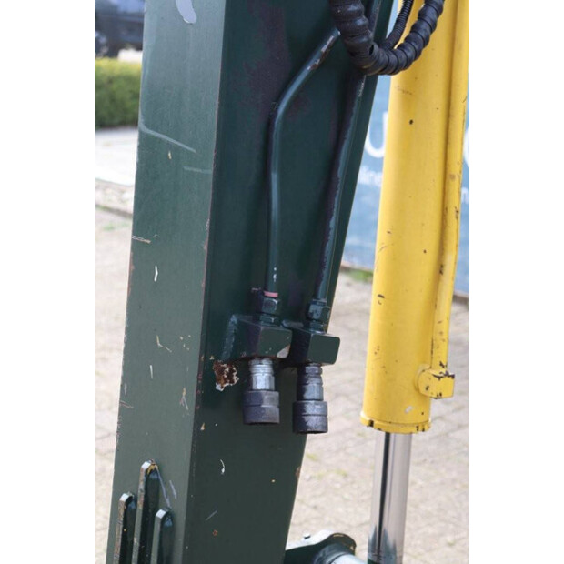 2009 Hyundai ROBEX55-7-43832921