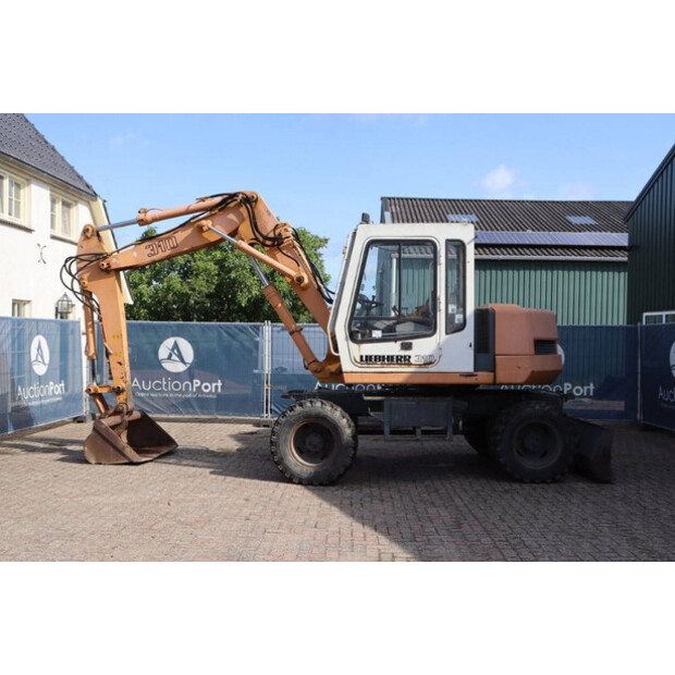 1998 Liebherr A310-43832942