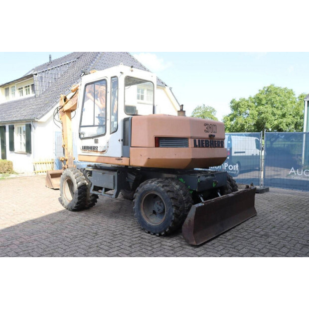 1998 Liebherr A310-43832944