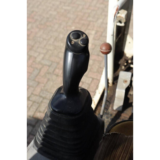 1998 Liebherr A310-43832982