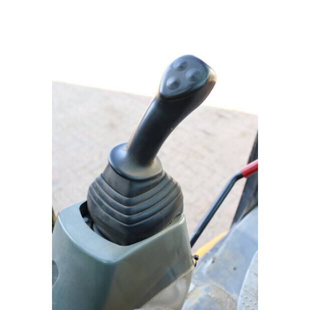 2007 جيه سي بي 8080-43833015