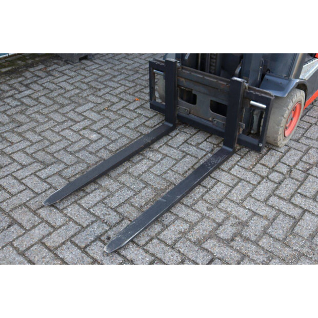 2018 ليندي E16P-02-43833305