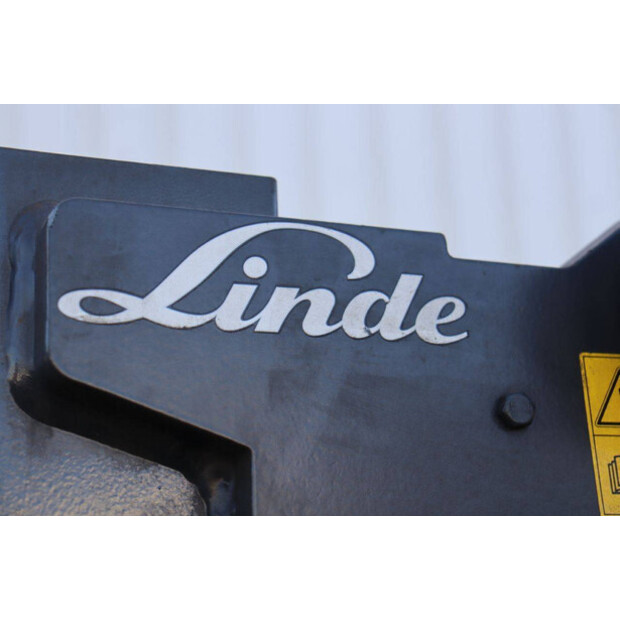 2018 ليندي E16P-02-43833309