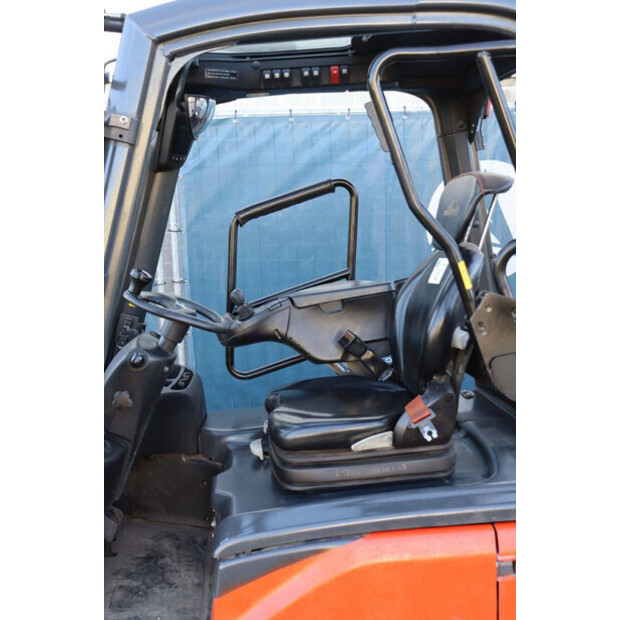 2018 ليندي E16P-02-43833316