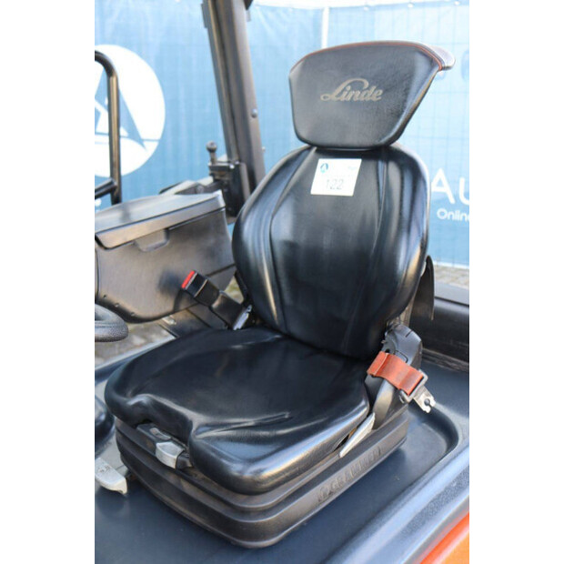 2018 ليندي E16P-02-43833317