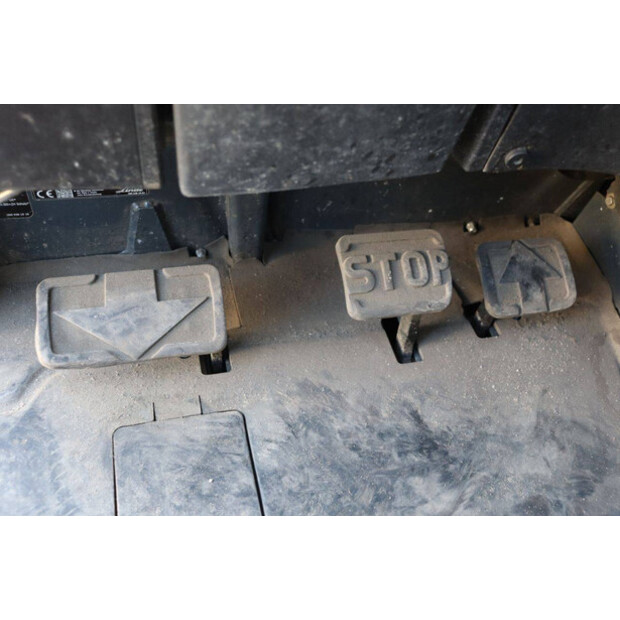 2018 ليندي E16P-02-43833319