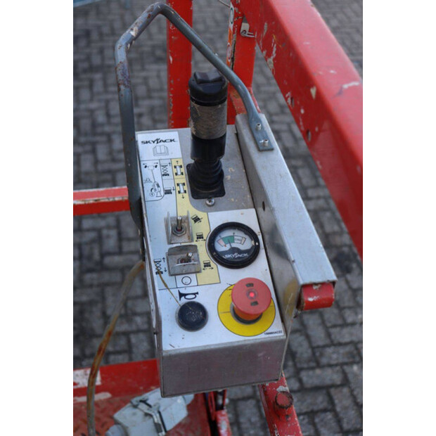 2015 سكايجاك SJ3219-43833387