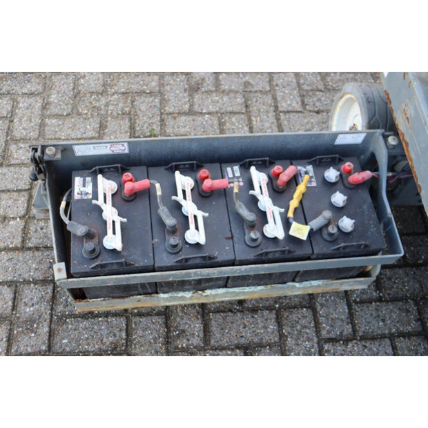 2016 سكايجاك SJ 3219-43833406