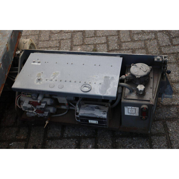 2016 سكايجاك SJ 3219-43833431