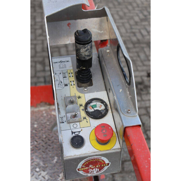 2016 سكايجاك SJ 3219-43833435