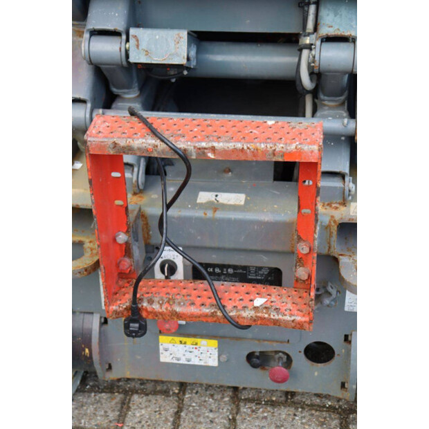 2016 SkyJack SJ 3219-43833472