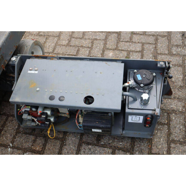 2016 SkyJack SJ 3219-43833478