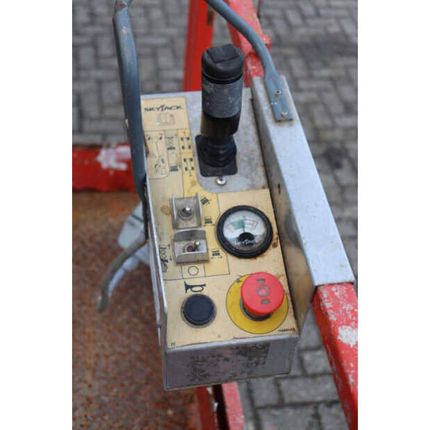 2016 SkyJack SJ 3219-43833481