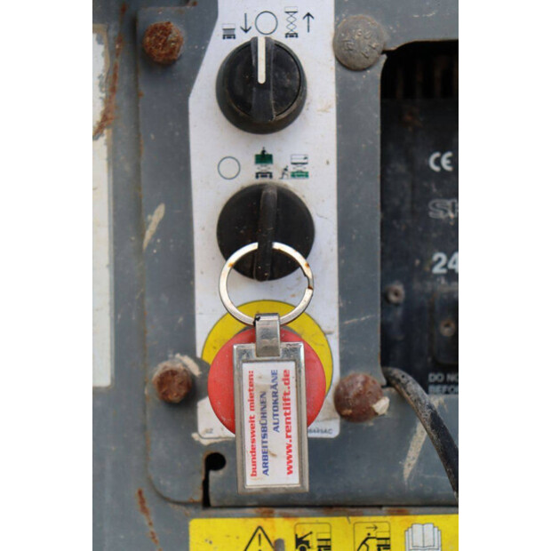 2016 SkyJack SJ 3219-43833496