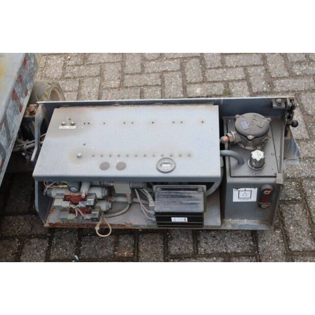 2016 SkyJack SJ 3219-43833525