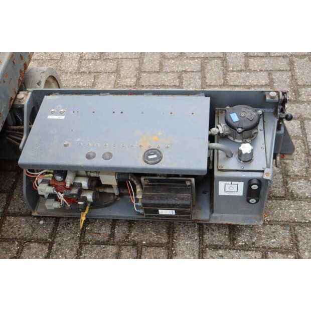 2014 SkyJack SJ 3219-43833549