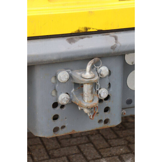 2019 كرامر 355-43833602