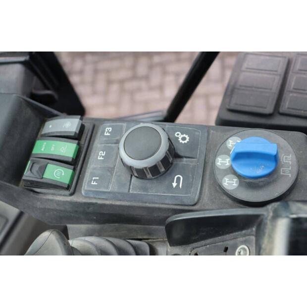 2019 كرامر 355-43833610