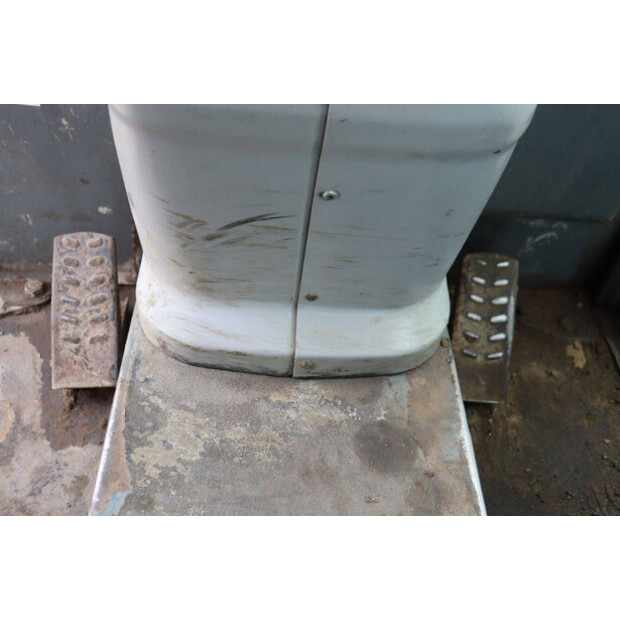 2009 KRAMER 350-43833652