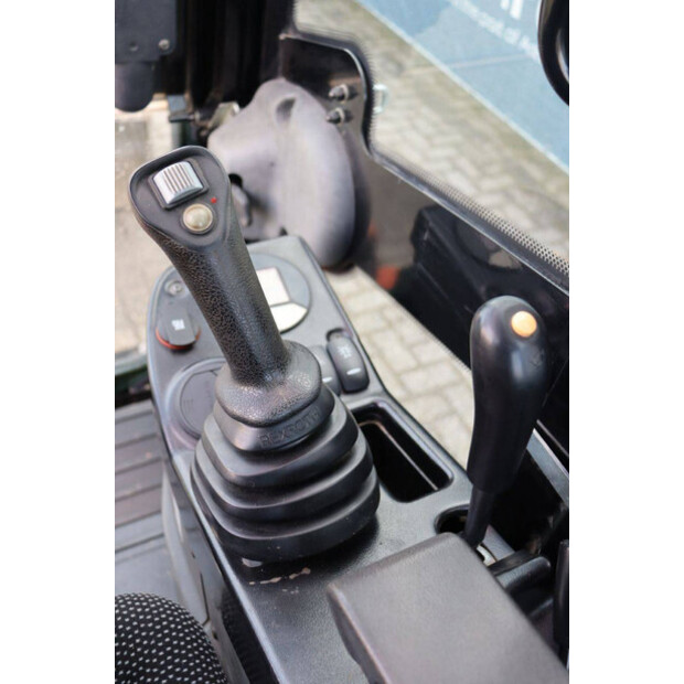 2017 SCHAEFF TC16-43833730