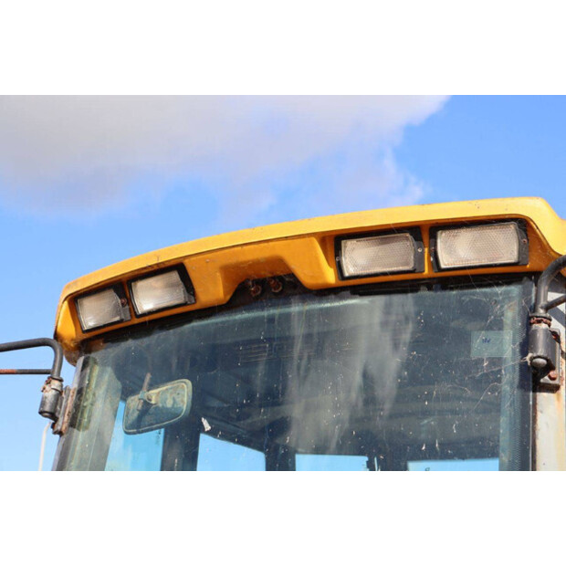 1995 Komatsu WB97R-43833754