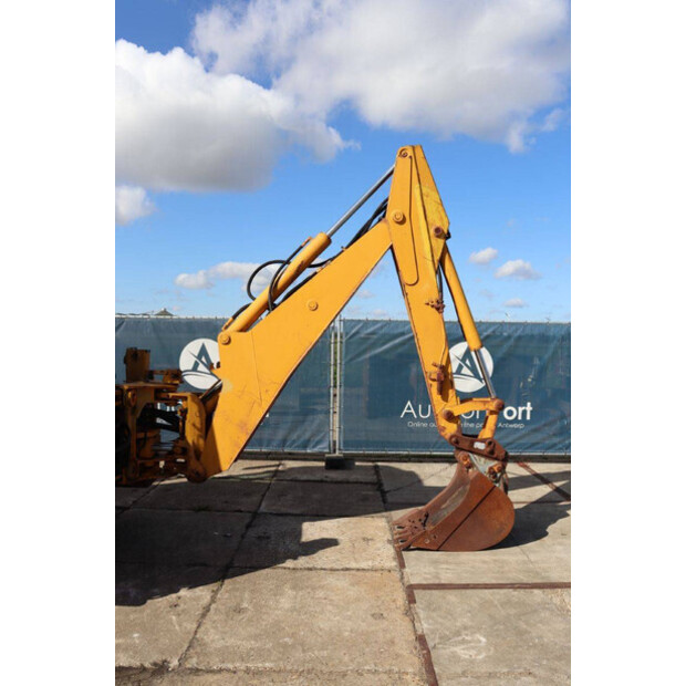 1995 Komatsu WB97R-43833760