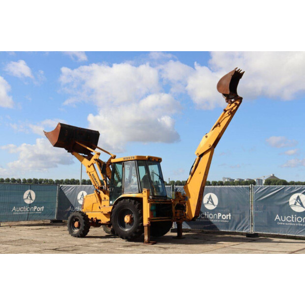 1995 Komatsu WB97R-43833790