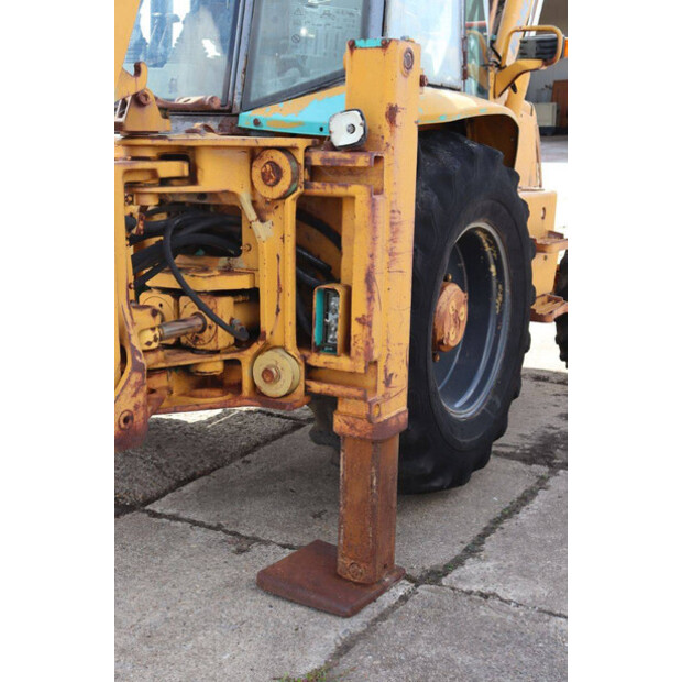 1995 Komatsu WB97R-43833793