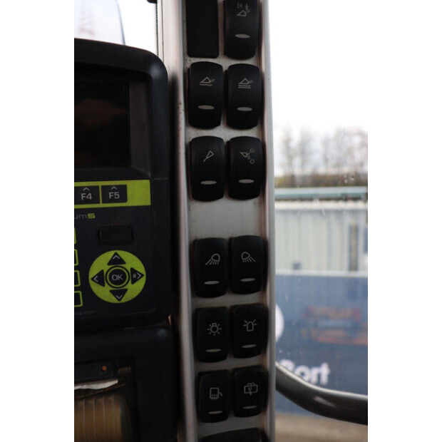 2016 فولفو L150H-43833968