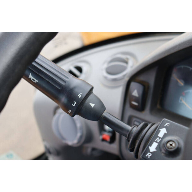 2016 فولفو L150H-43833971