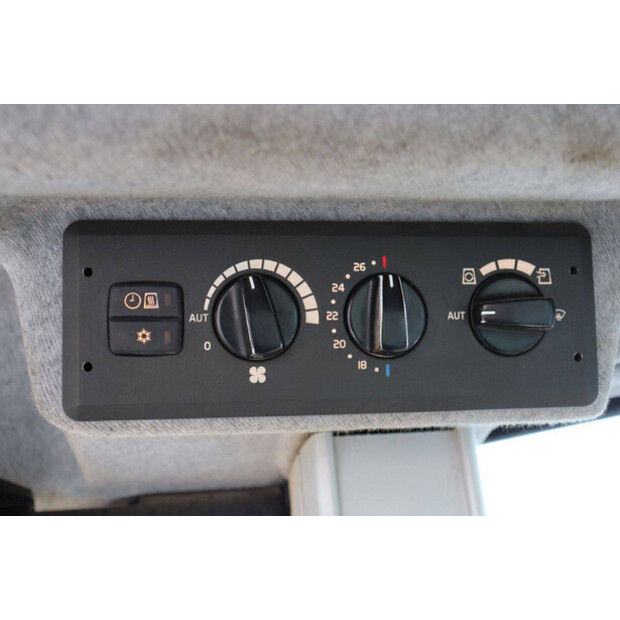 2016 فولفو L150H-43833976